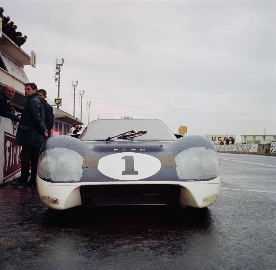  Ford GT40 J Experimental Car 1966 года  (фото 5 из 7)